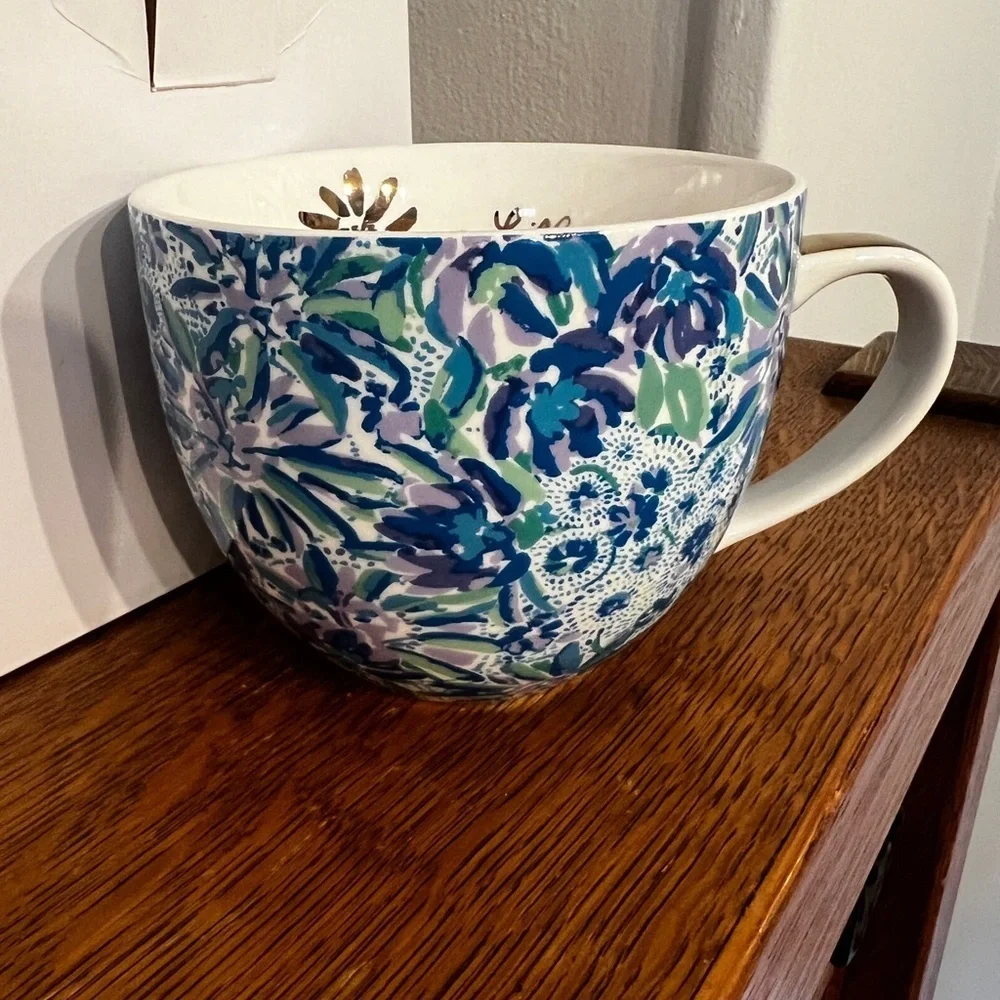 Floral Blue and White Mug